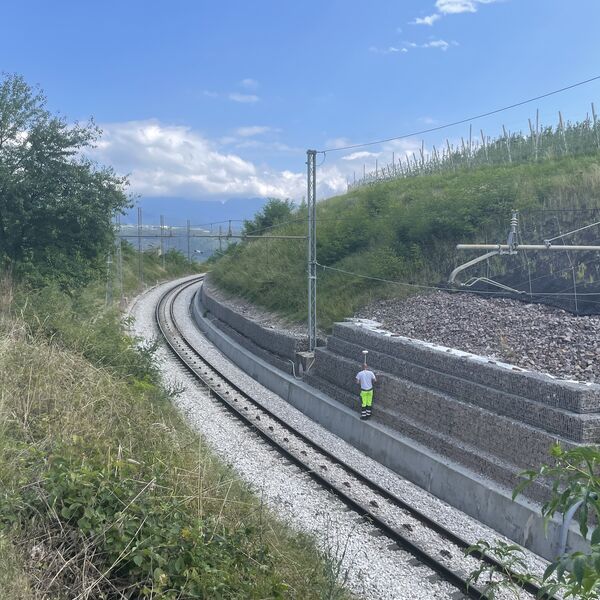 Studio Luchetta: progettazione dello spazio, consulenze tecniche nel settore edilizio, urbanistico e valutativo e rilievi topografici ed architettonici -